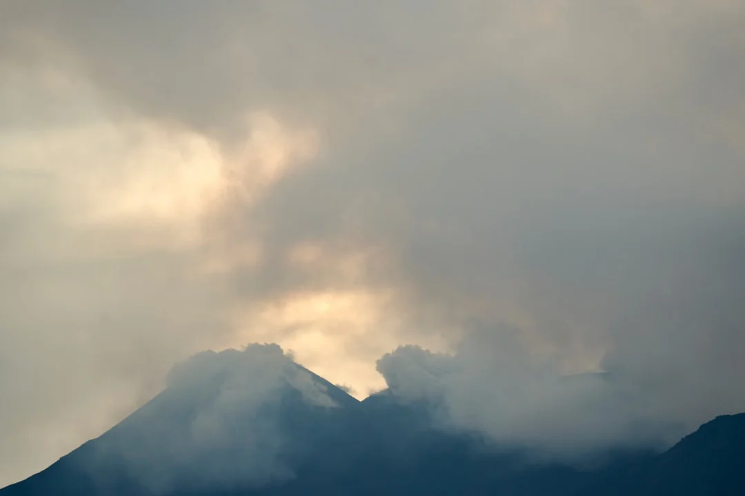 Fortalezas de Personalidad de Bazi Desbloquee el Potencial Oculto con Bazi Revelando Fortalezas de Personalidad chinese metaphysics illustration zen style