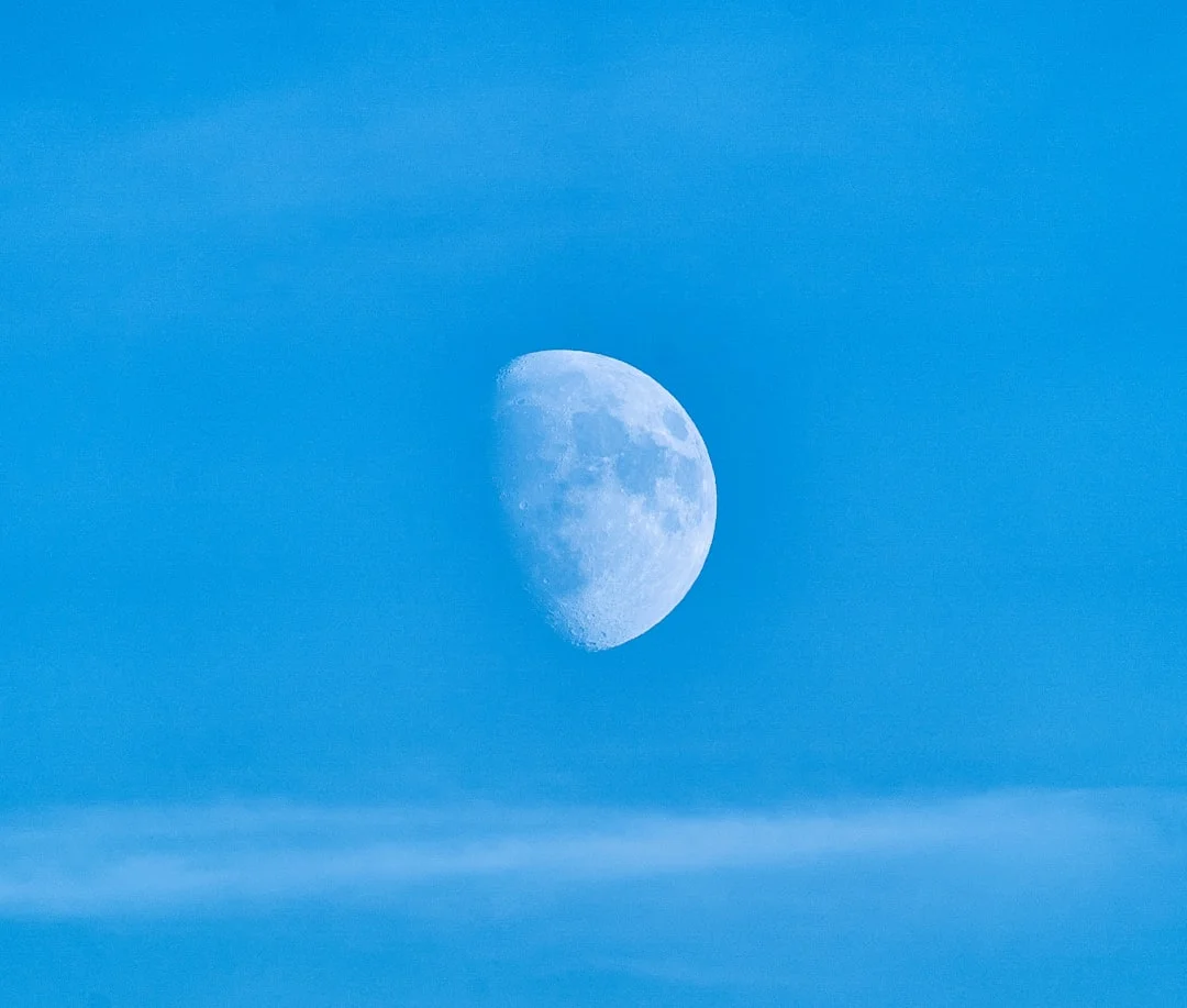 Sueños sobre estar embarazada ¿Qué significa soñar que estás embarazada? chinese metaphysics illustration abstract energy