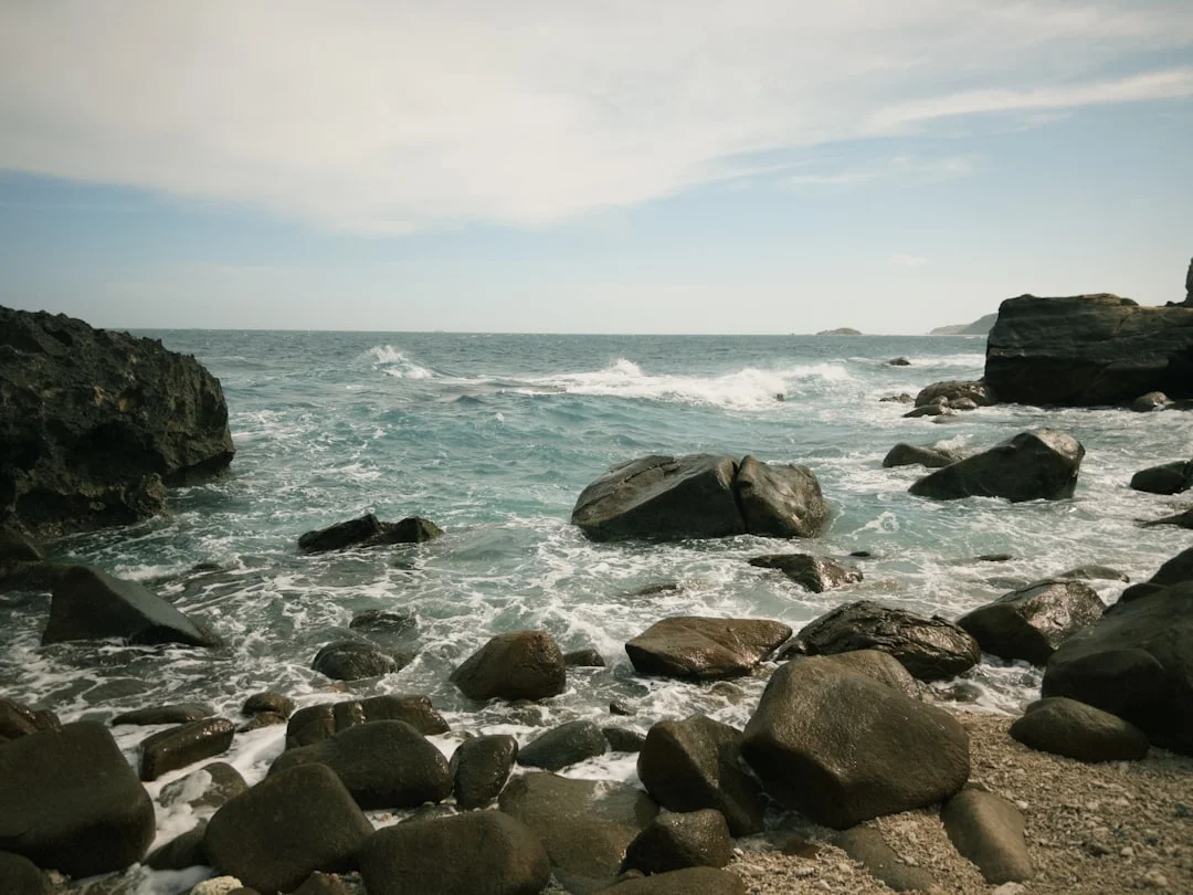 dream meaning finding keys What Does It Mean to Dream About Finding Keys? chinese metaphysics illustration zen style