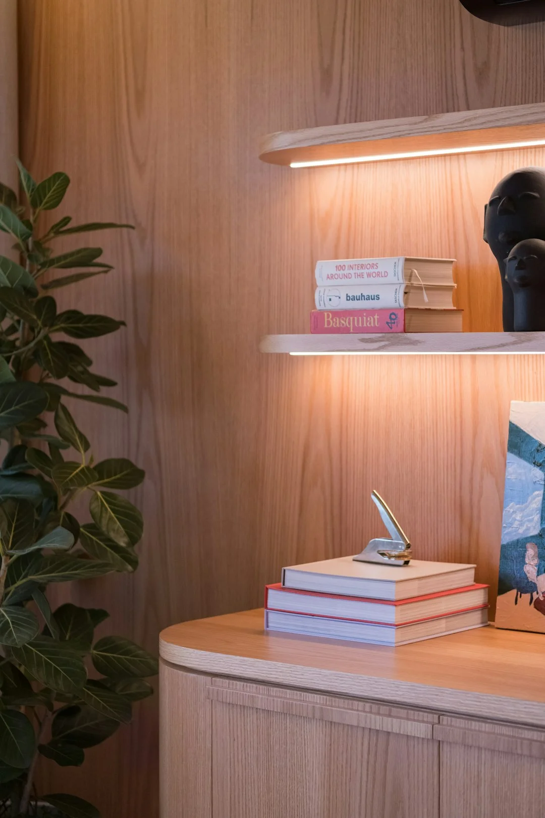 feng shui meaning of desk position influence productivity How Can Desk Position Influence Productivity? chinese metaphysics illustration abstract energy