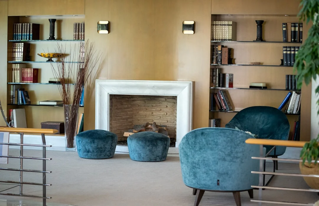 feng shui significado de ¿Cuál diseño crea la mejor energía de trabajo? Desbloquea tu energía laboral con el mejor diseño para una productividad óptima chinese metaphysics illustration abstract energy