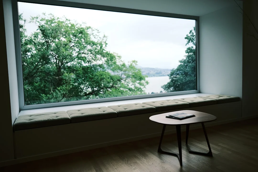 What Objects Improve Office Feng Shui What Objects Improve Office Feng Shui? chinese metaphysics illustration zen style